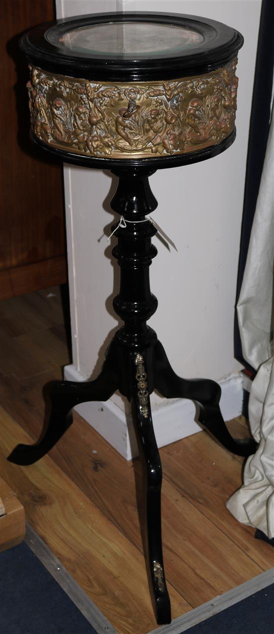A 1900 French ebonised serving table H.92cm